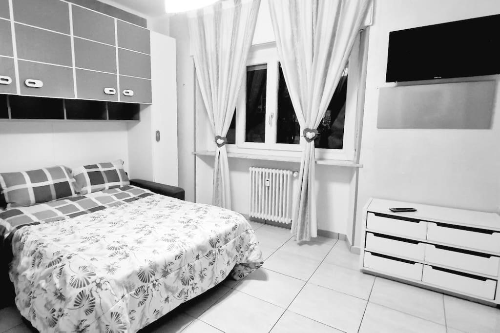 Appartamento Nel Cuore Di Аоста Экстерьер фото
